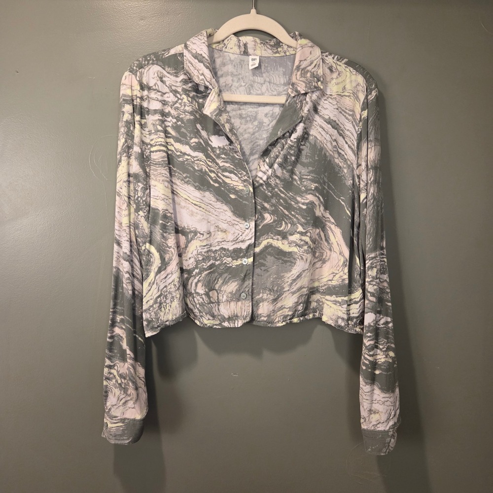 BP.‎ Women's Cropped Button Up Shirt Size 1X Marble Print Khaki Green Multi